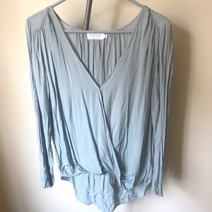 Cozy long sleeve light blue Velvet top